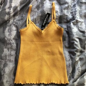 NWT Yellow Lettuce Hem Tanktop